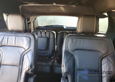 2018 Ford Explorer Platinum z USA, uszkodzony, nr VIN 1FM5K8HT9JGB31638